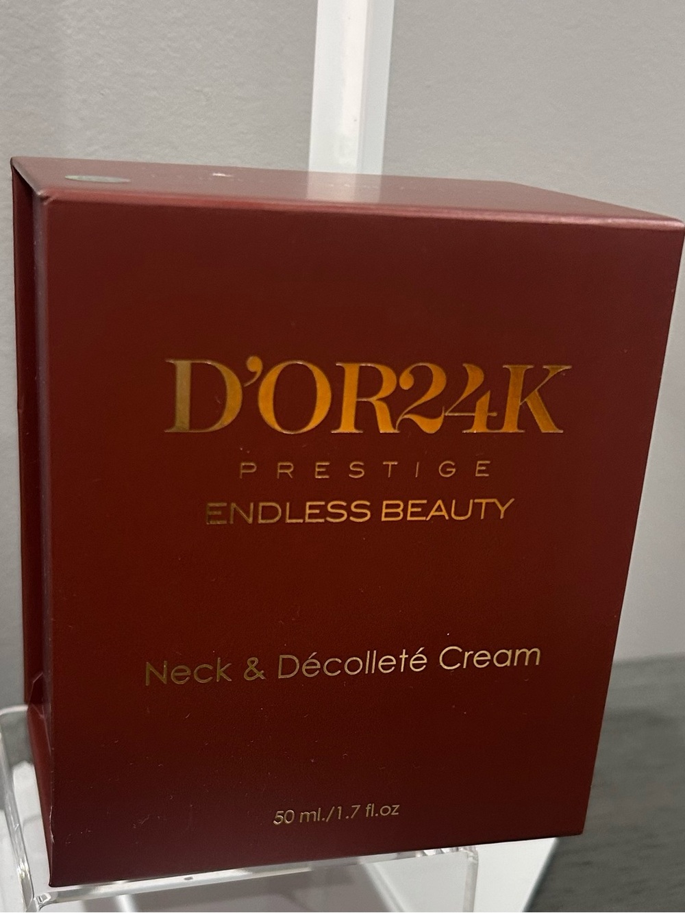 D’Or24k Prestige Neck & Decollate Cream